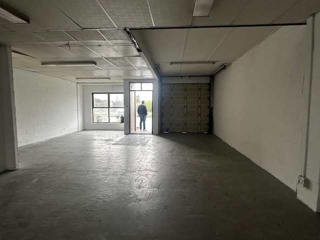 To Let Commercial Property for Rent in Ottery Western Cape